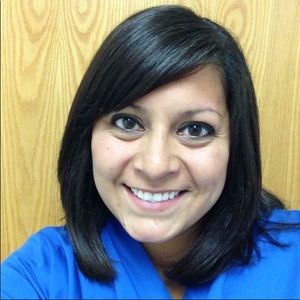 Meet your Posher, Adriana